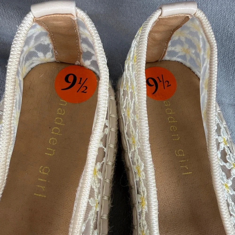 Madden Girl Cottagecore Flats Women 9.5 Beige Floral Mesh Mary Jane Bow Ballet